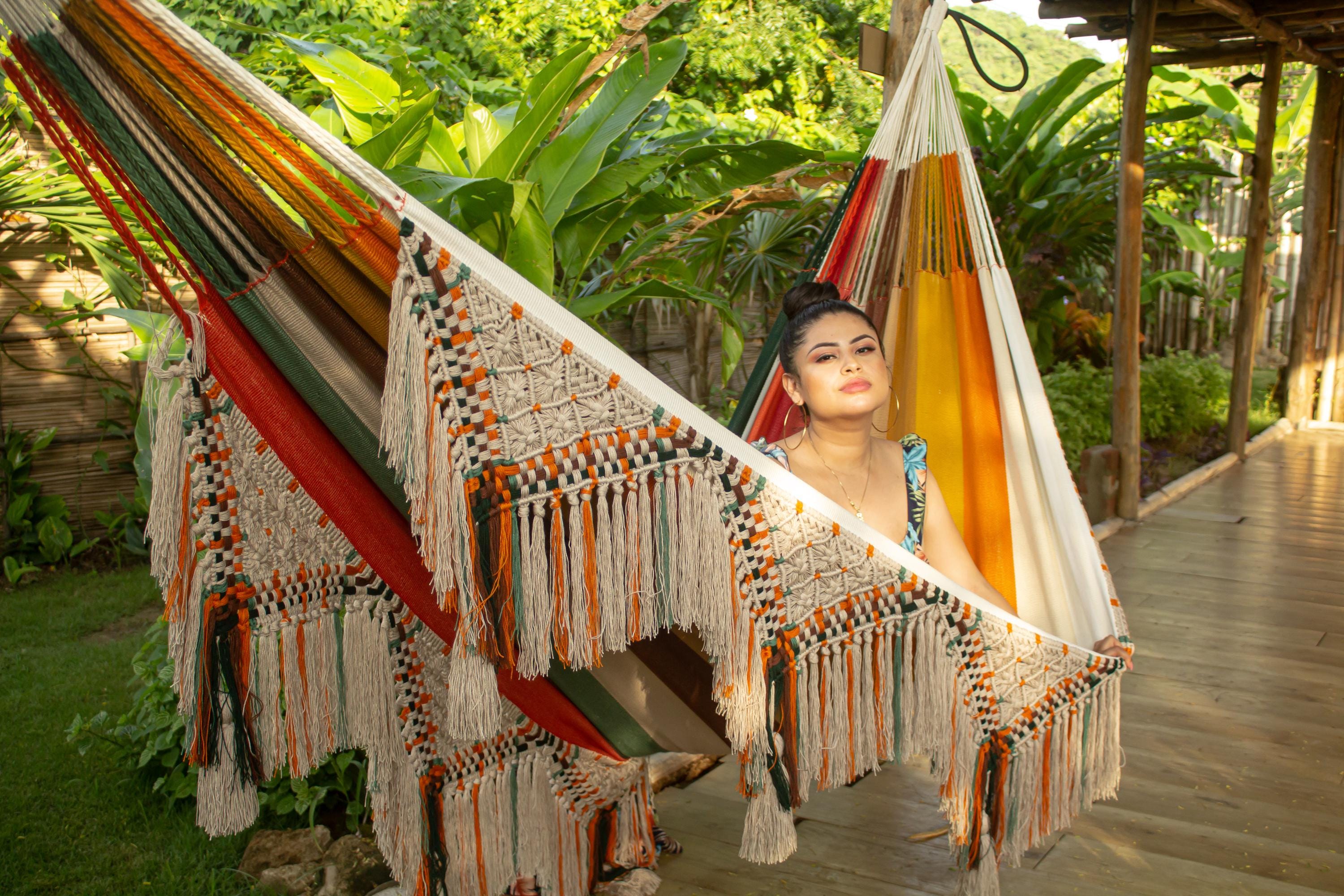 Handmade Luxury Hammock – Durable Artisan Hammock for Indoor & Outdoor Use – Boho Home Decor, Patio Swing, Indigenous-Made Furniture