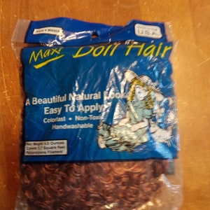 1  - 4 Ounce Bag Maxi Vintage Auburn Curly Doll