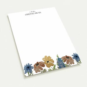 Personalisierte Briefpapier Aquarell Blüten (10er-Pack mit Umschlägen)