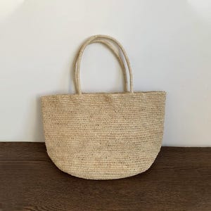 Large Raffia Tote Bag, Green Raffia Beach Tote Bag, Vacation Tote Bag, Minimal Straw Tote Bag Natural