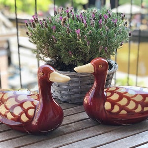 RARE Vintage  Set of 2 lovely ceramic ducks, Made in Italy by Bellini very collectable.FREE SHIPPING