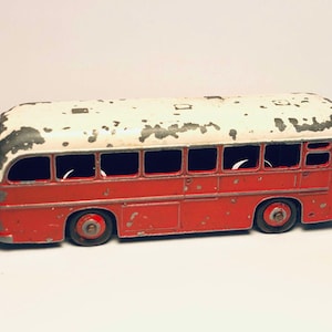 Vintage genuine Dinky Toys BUS model. 283