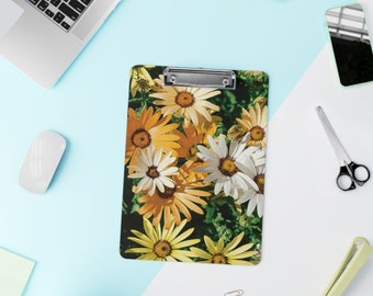 Clipboard, White Yellow Daisies