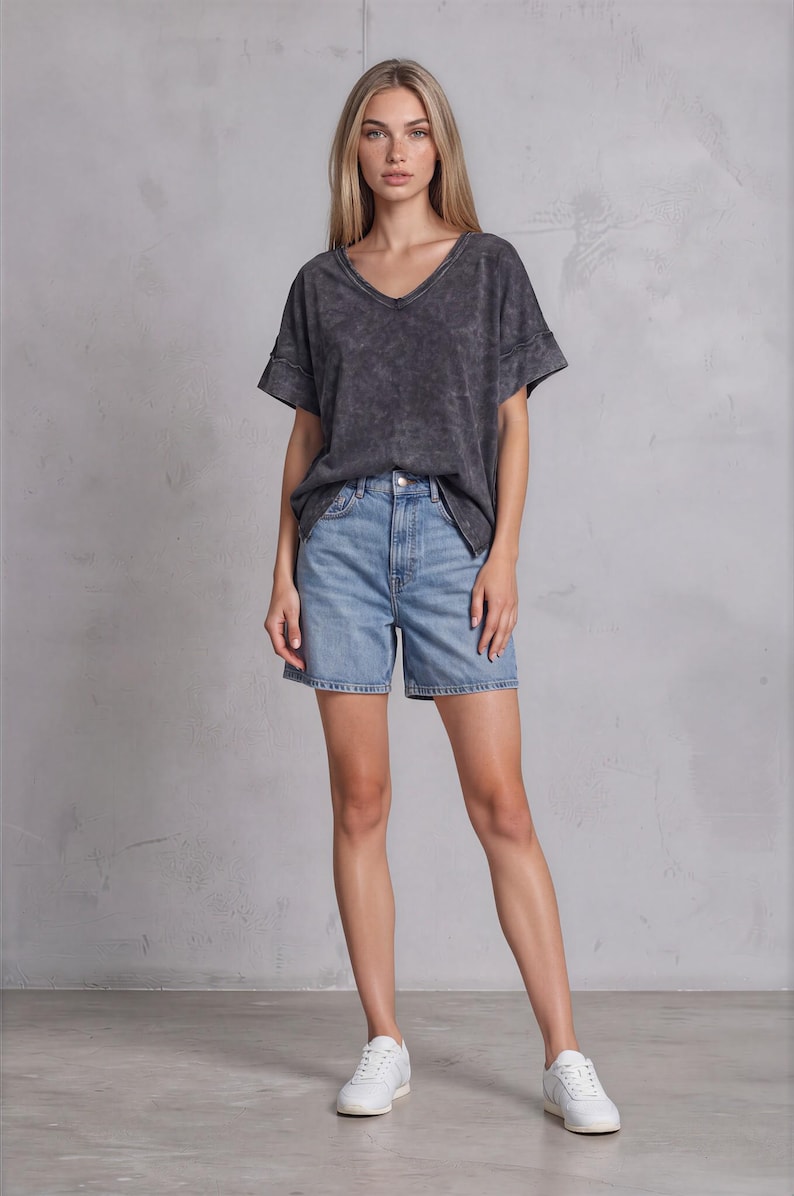 Oversized V-Neck Tee Mineral Wash - Made in USA image 3