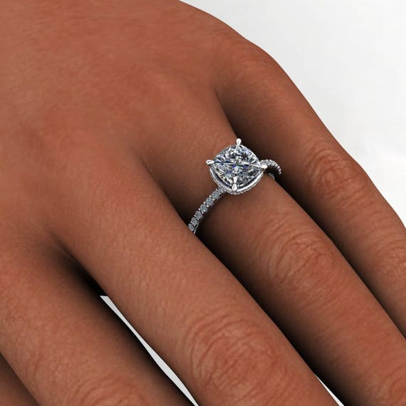 1.7 carat cushion cut on sale diamond ring