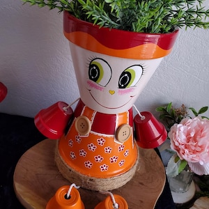 Cadeau Personnage pot de fleurs - modèle Arya