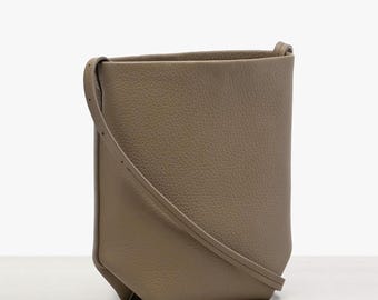 Leather Crossbody Bag, Leather Tote Bags, Minimal Design Shoulder Bag