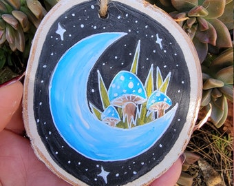 Magical Mushroom Painted Wood Slice, Wall Hanging, Acrylic Hand Painted, Galaxy Art,  Celestial Art, Wall Decoration, Ornament