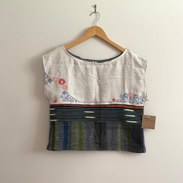 The LINEN PATCHWORK CROP made of Upcycled and Vintage Fabric Scraps - One of a Kind sz xs - Sustainable Clothing - Slow Fashion - No Waste