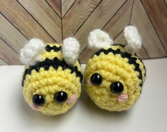 Handmade Spring Crochet Bee