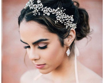 Pearls Rhinestone Hairpiece for Bride and Bridesmaid Wedding Accessory Vintage Boho