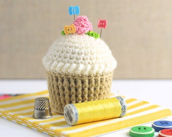 Cupcake Pincushion / Cupcake Pin Cushion / Crocheted Cupcake Buttercream