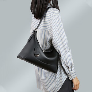 Leather Tote Bag, Women&#39;s Shoulder Bag, Minimalist Leather Bag