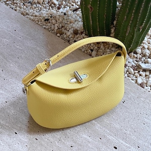 Petit sac à main minimaliste, sac à bandoulière en cuir véritable, sac à main en cuir pour femme