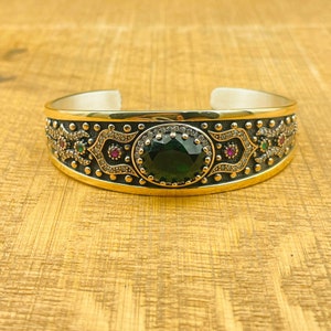 Handmade Emerald Cuff Bracelet: 925 Sterling Silver Authentic Design