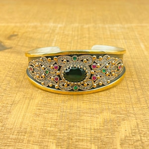 Emerald Green 925 Sterling Silver Cuff Bracelet