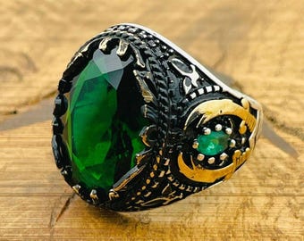 Men's Emerald Green Ring: Engraved 925 Sterling Silver Knife Ring