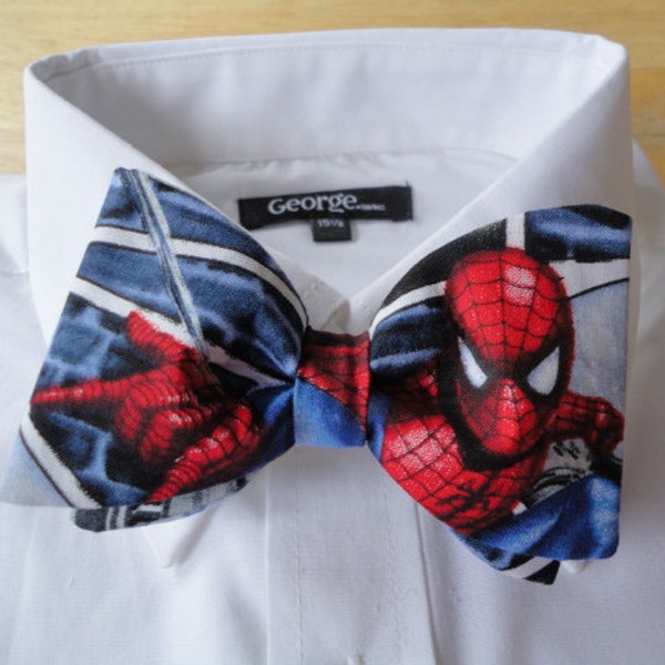 Fliege von Spiderman Comics Stoff