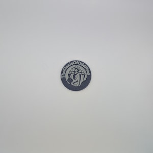 Denkwürdige Visitenkarten | Poker Chip Stil | QR-Code enthalten | Benutzerdefinierte Poker-Chip-Visitenkarten | QR-Code | Einzigartiges Branding