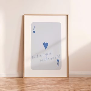 La ragazza più fortunata del mondo, arte murale blu alla moda, stampabile / Retro Ace Playing Card, poster preppy, stampa digitale, decorazione per dormitorio per ragazze