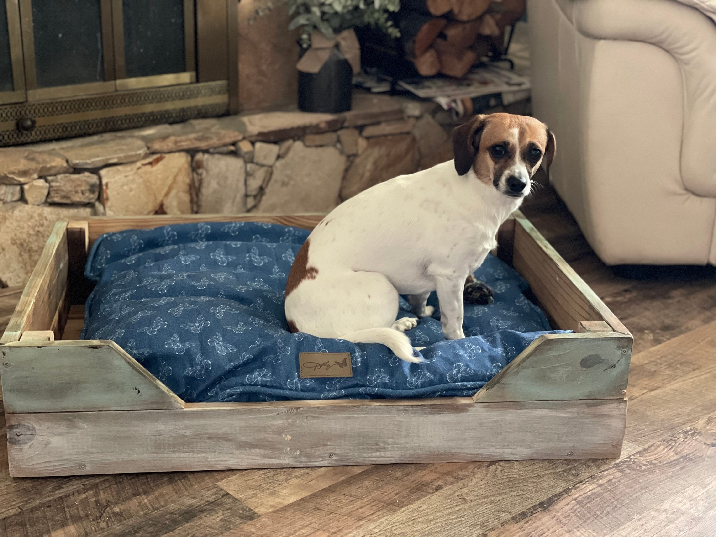 Luxury Pallet Dog Bed Dog Kennel Underneath Pallet Bed With Dog
