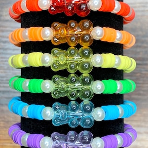 Gummy Bear Charm Bracelet – Cute Candy-Inspired Beaded Bracelet for Teens, Girls, Kids – Kawaii Rainbow Stretch Jewelry Gift