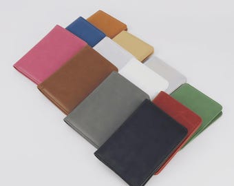 Gepersonaliseerde gegraveerde kunstleren paspoorthouder