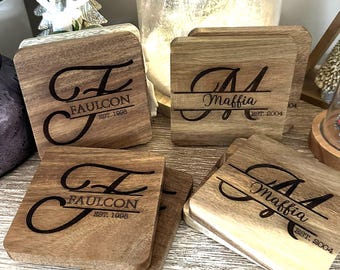 Op maat gemaakte houten onderzetters: set van 4"