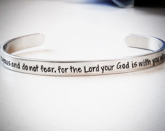 Bible Verse Joshua 1:9 Glass Dome Bangle Bracelet Silvertone Om in Circle Bible Verse Joshua 1:9 Glass Dome Bangle Bracelet Silvertone Om in Circle