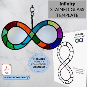 Puede incluir: Una plantilla de vitral para un símbolo de infinito. La plantilla mide 10 cm por 20 cm e incluye una ubicación recomendada para los bucles colgantes. La plantilla está en blanco y negro e incluye números para cada pieza de vidrio.