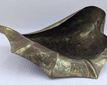 Tin Brass Bowl Seashell Shape Serving Bowl
