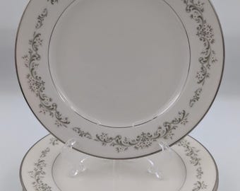 Noritake Parkridge 7561 Salad Plates Set of 4 Ivory China Japan