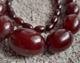 Bakelite beads