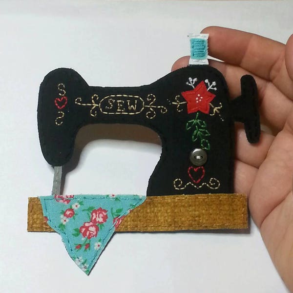 Sewing Machine Applique Vintage Featherweight Singer Inspired Patch Treadle Sewing Machine Black Antique,  for Junk journal Made to Order