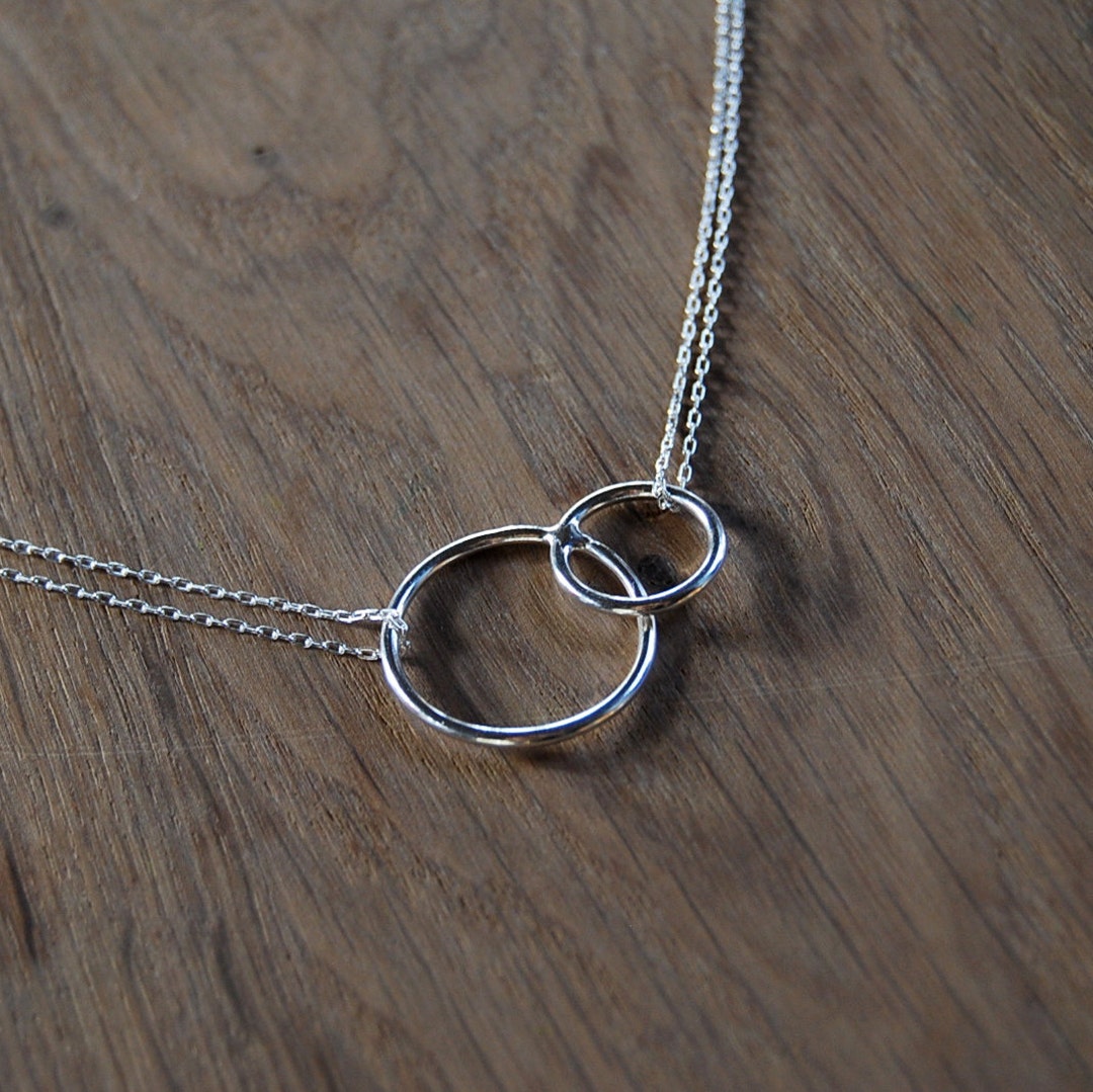 Fine Silver Overlapping Rings Necklace - Etsy