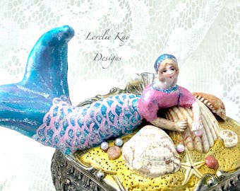 人魚と貝殻の彫刻 約30cm 貝殻に座ったマーメイドの像【人魚・置物・小箱・宝石箱・オブジェ