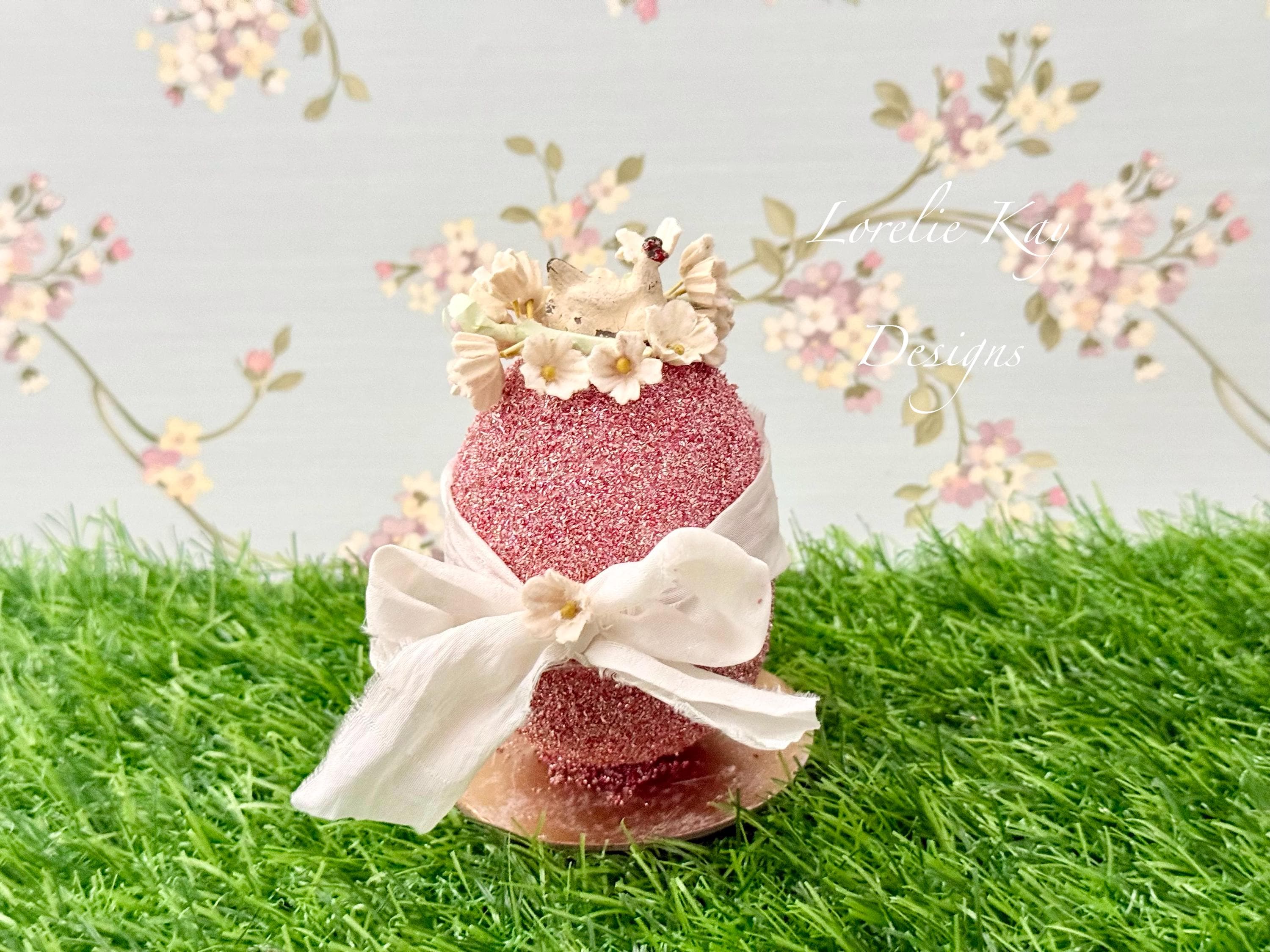 Pink Glittered Small Spring Hen & Egg Candy Container Romantic
