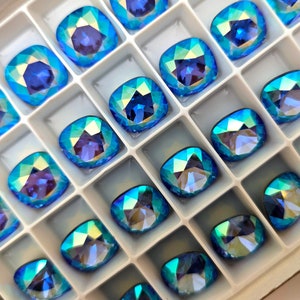 オーストリア産クリスタルファンシースクエアストーン 4470 クールブルー AB レアカスタムコーティング 12 mm 10 mm ブライトライトコバルトペリウィンクル オーシャンスカイ アズール 4 個