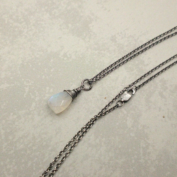 Beautiful Natural Rainbow Moonstone Simple Sterling Silver Wrapped Pendant Necklace