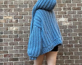 Cardigan de nuvem de crochê