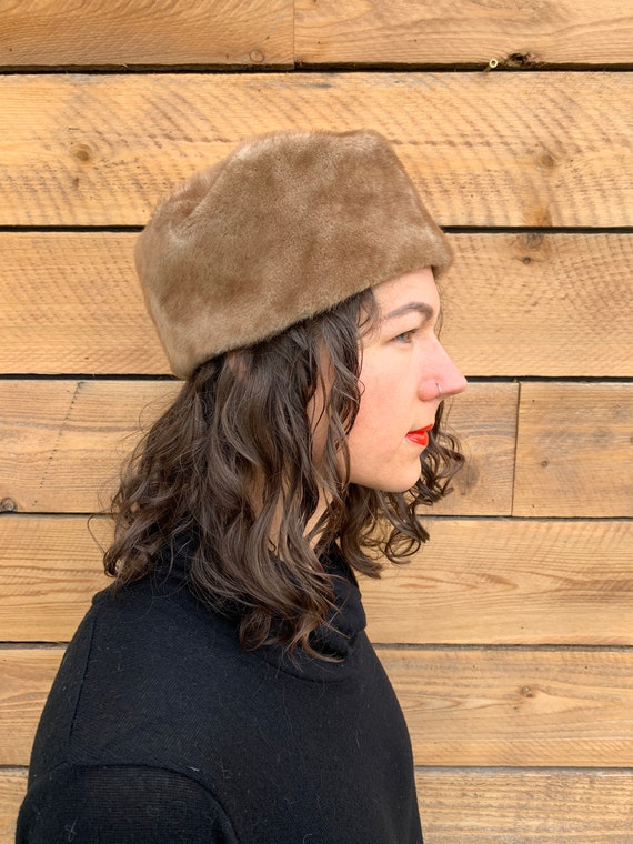 small, Pill box hat, vegan hat, faux fur hat, 1960
