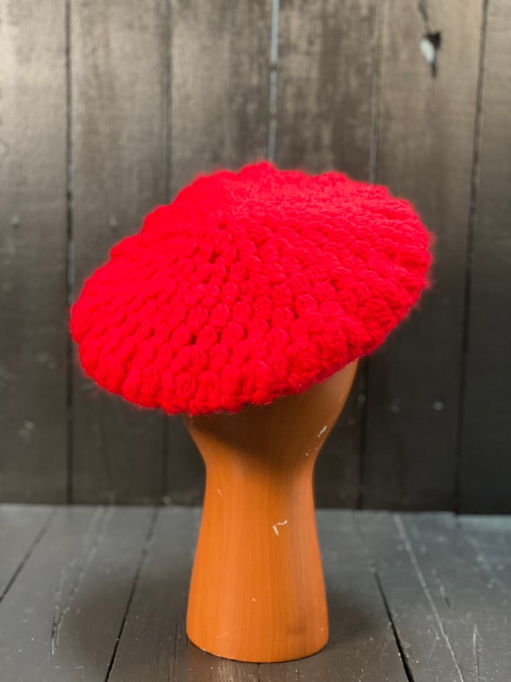 Size small, hand crochet beret, red beret, vintag… - image 4