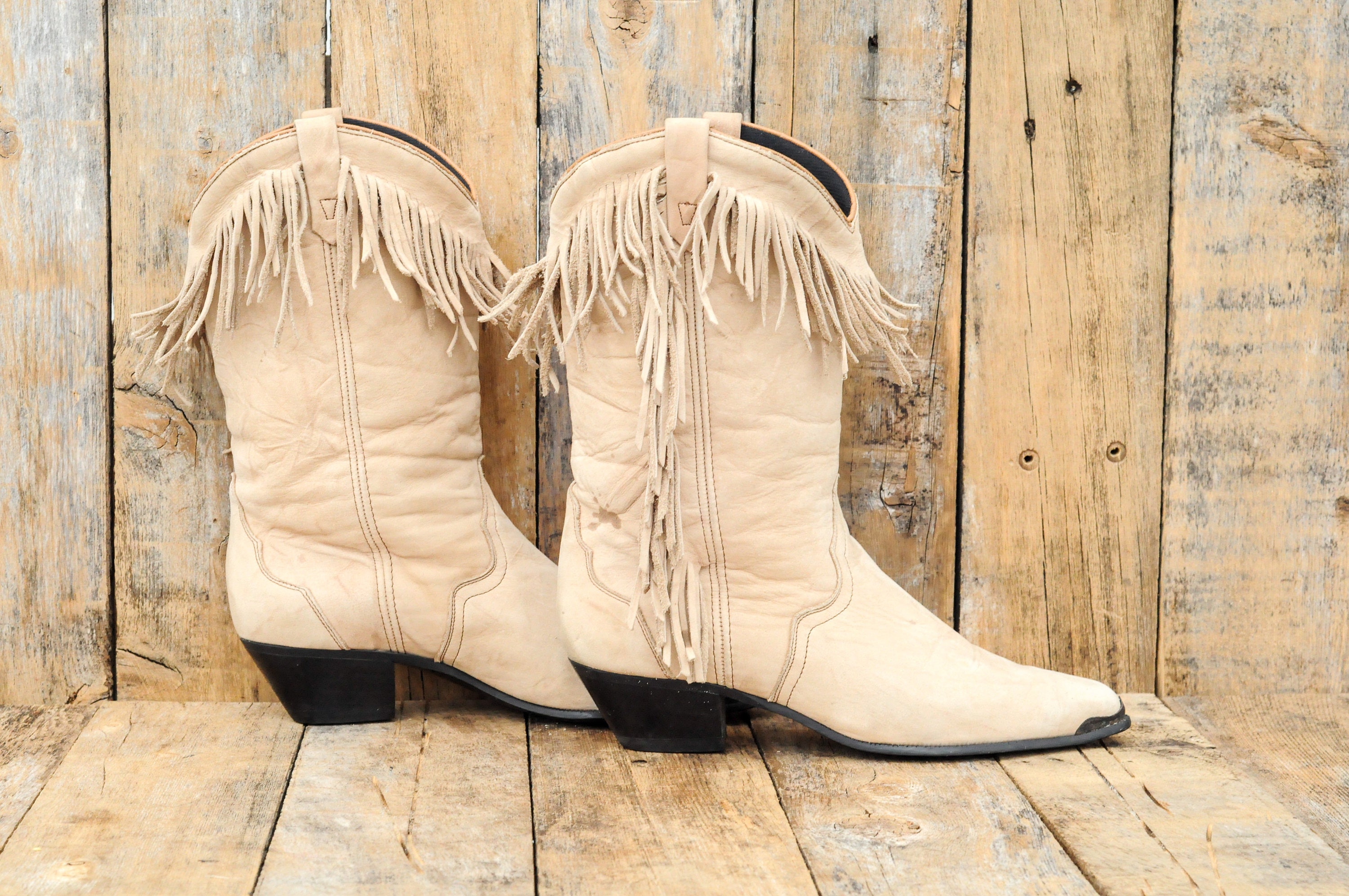 cowgirl boots with fringes