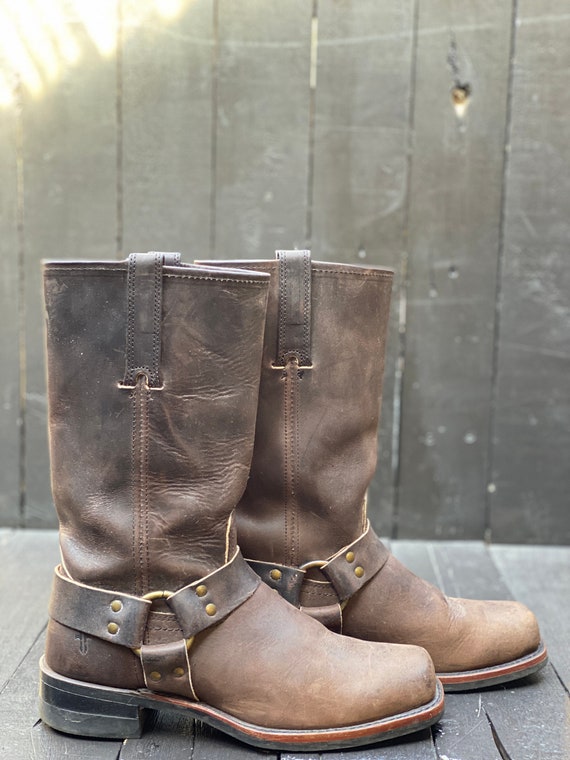 Mens us 9, frye boot, harness boots, mens western… - image 2