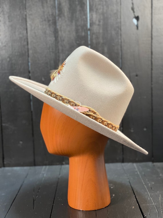 Size medium, felted wool hat, white cowboy hat, w… - image 3