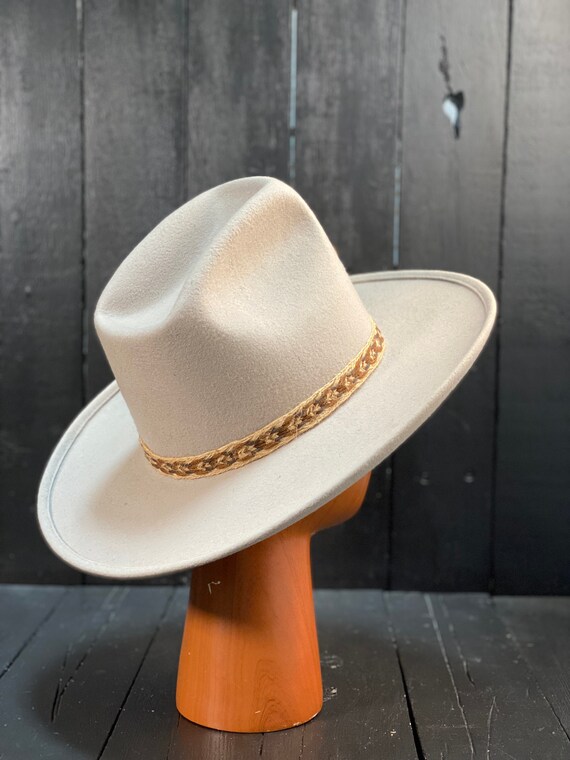 Size medium, felted wool hat, white cowboy hat, w… - image 5