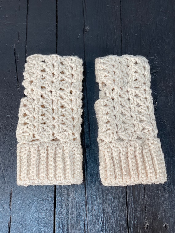 white crochet gloves, handmade gloves, crochet wo… - image 2