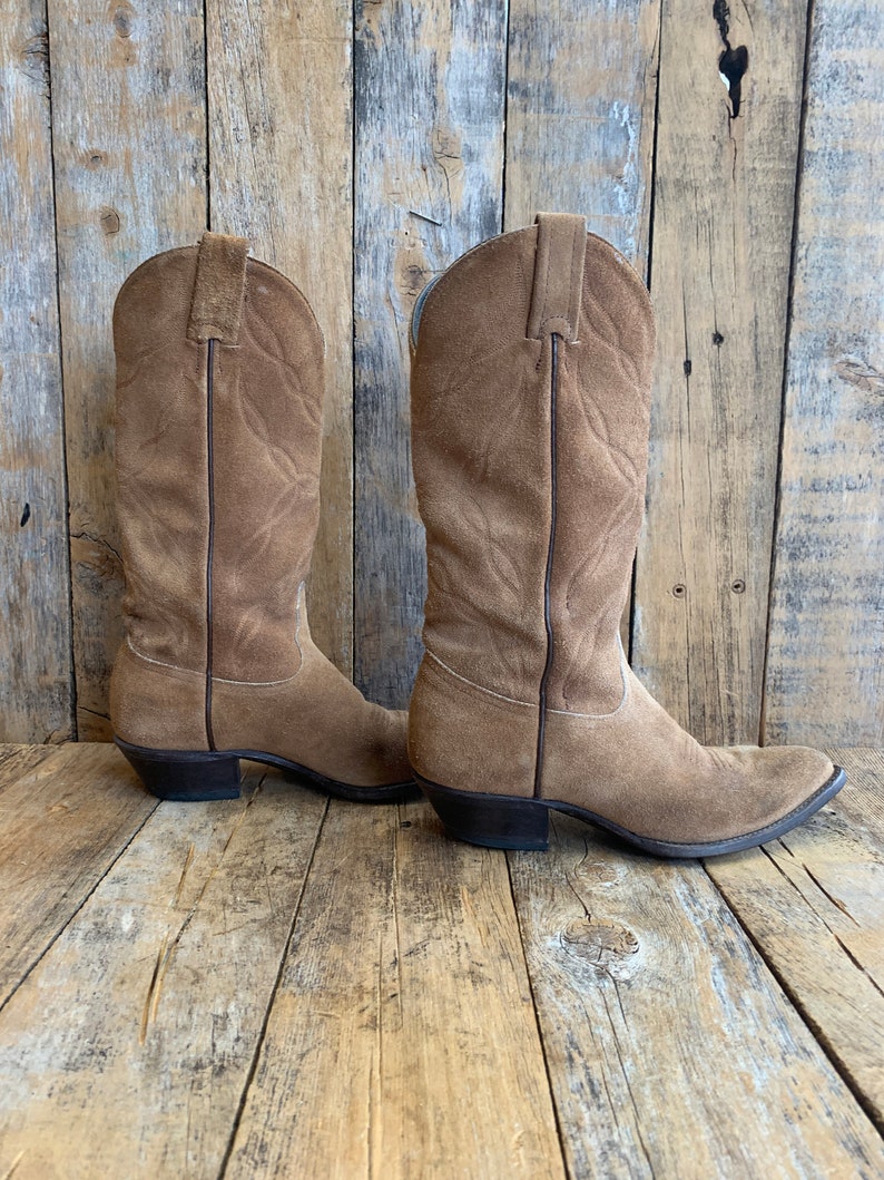 FREE USA SHIPPING suede boots Us 7 Code West boots excellent condition