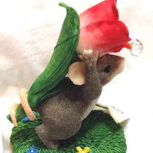 Flower Figurine &quot;I Picked This for You&quot; Charming Tails by Dean Griff, Tulip Love Romance (Mouse) NIB [Ltd Ed][Event Piece] Vintage [Retired]