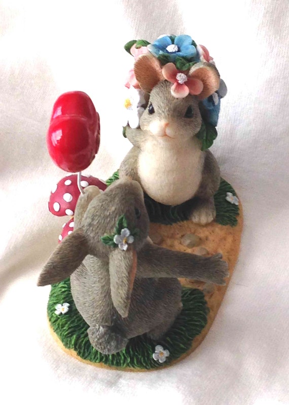 Vintage Charming Tails by Dean Griff Love Is In The Air Rabbits Retired